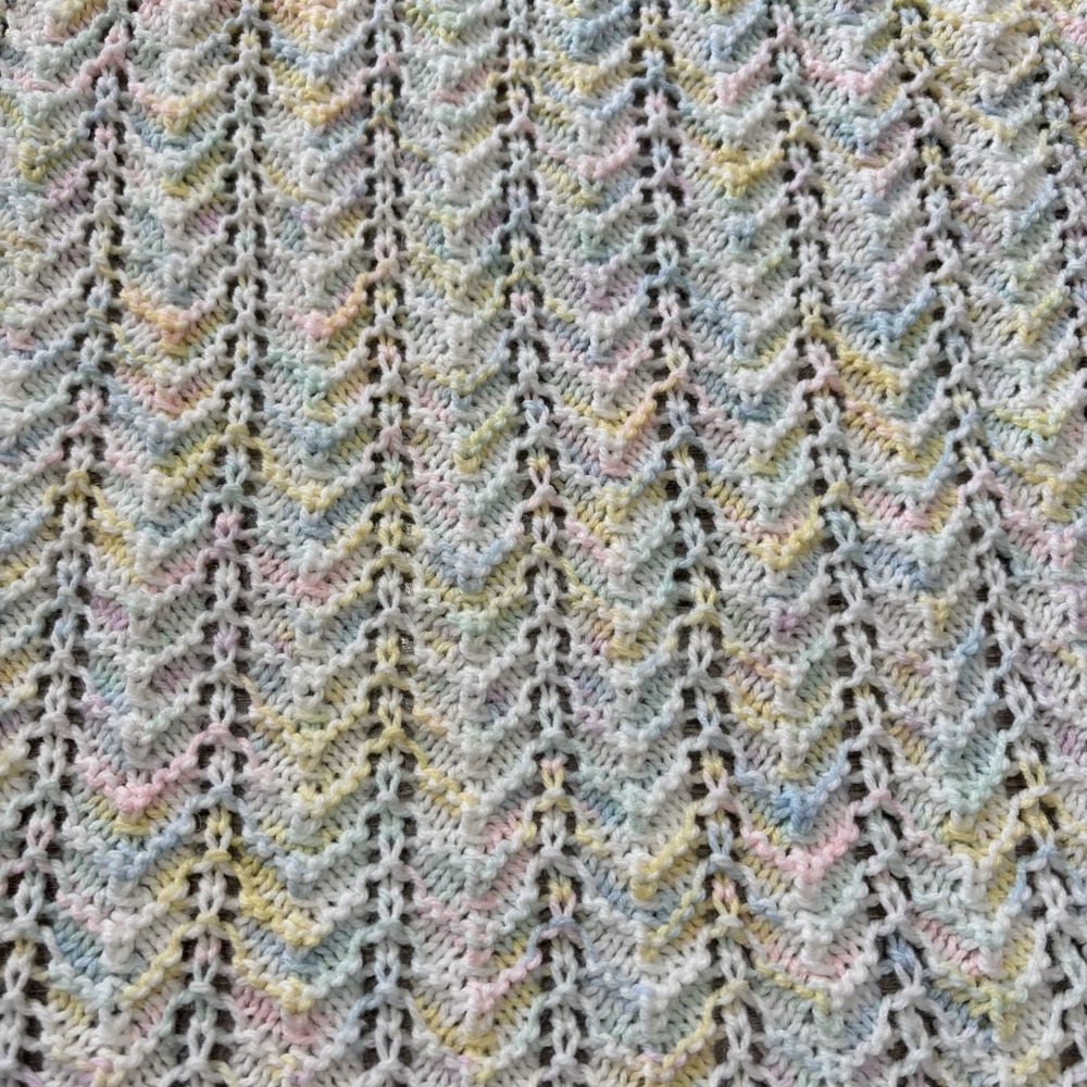 Handmade Crochet Knit Baby Blanket/Afghan Pastel Pink Blue Yellow Lacy‎ Chevron